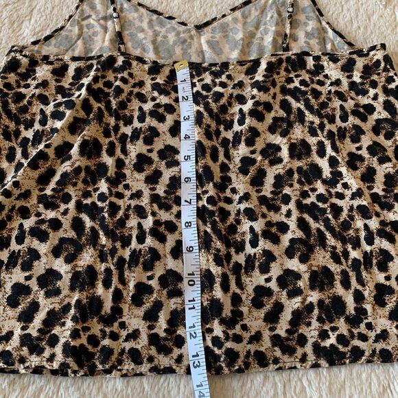 Esmara by Heidi Klimt cheetah print black top - Picture 16 of 16